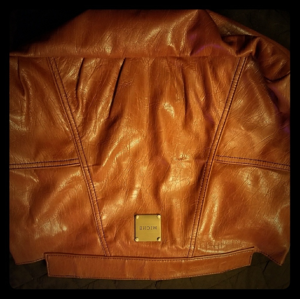 Miche Shell - Picture 1 of 2
